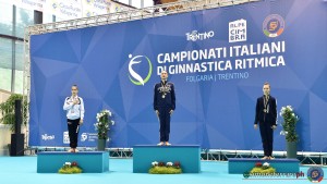 podio foto simone ferraro sfe 4835 copia